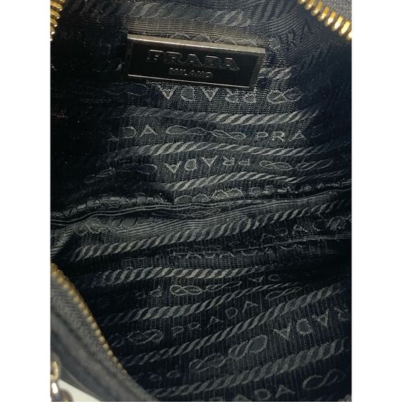 Prada Re-Edition 2005 Re-Nylon bag Mini Hobo Convertible Chain Strap Black - Picture 5 of 12